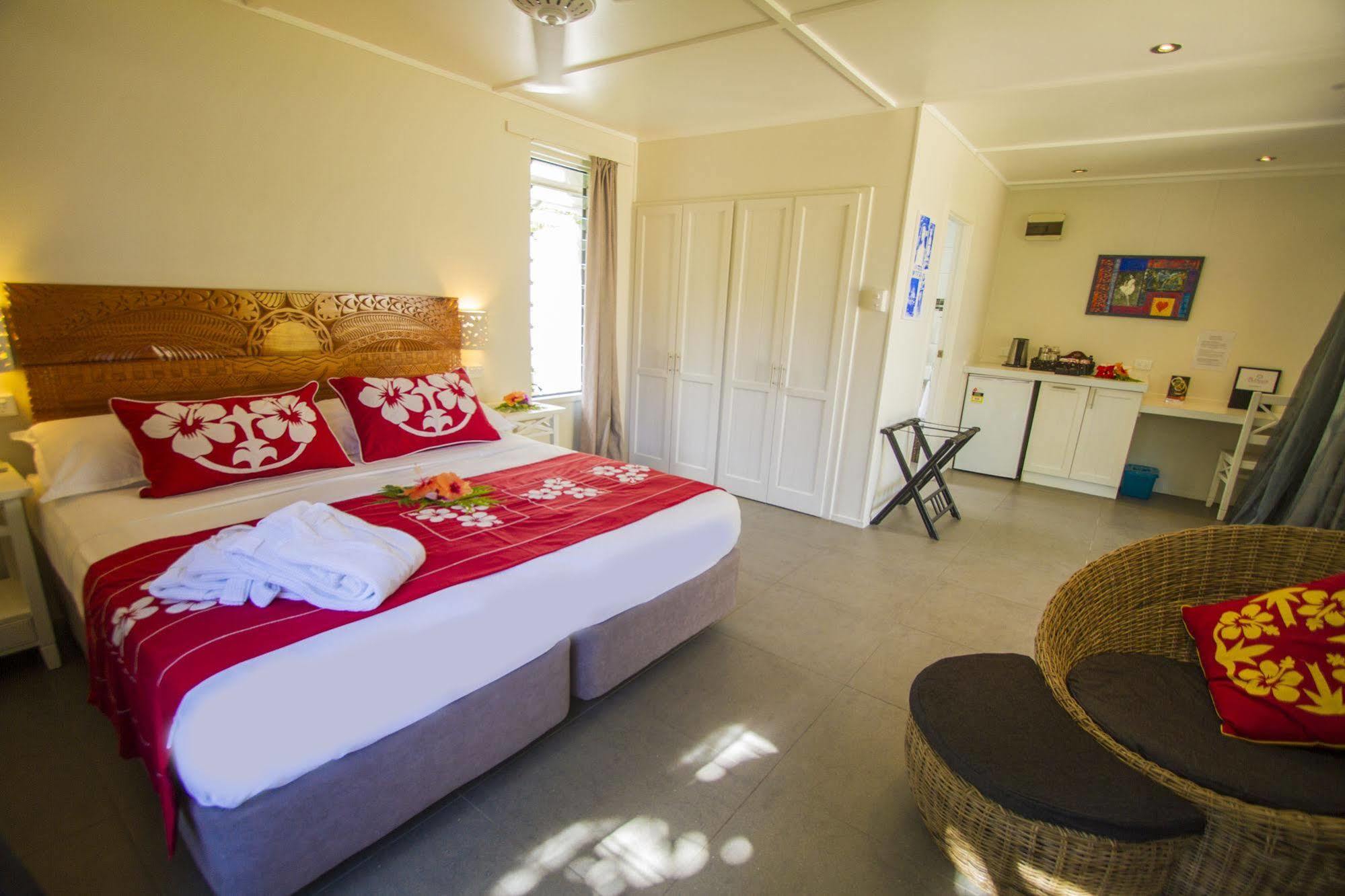 Manuia Beach Resort (Adults Only) Rarotonga Bagian luar foto