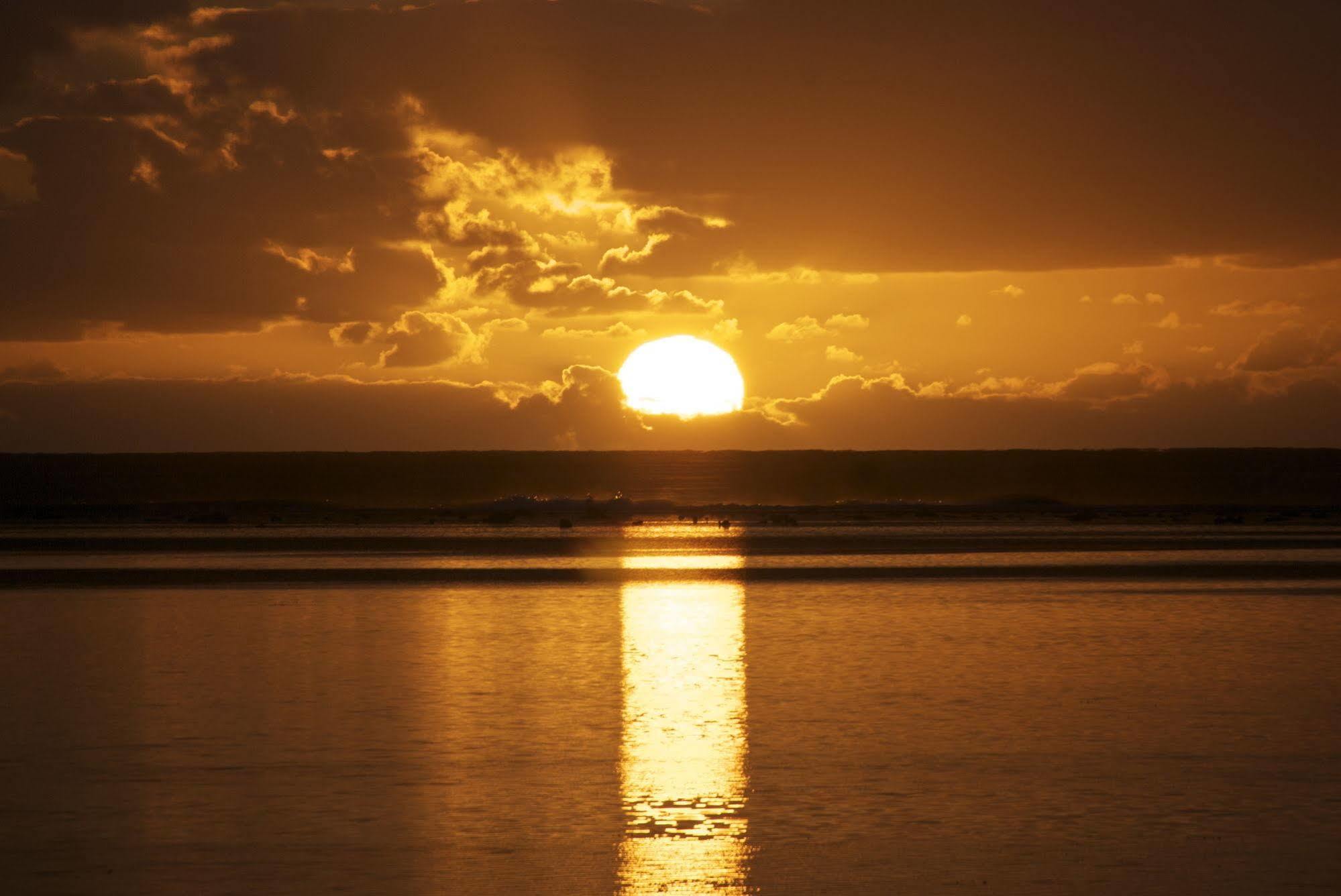 Manuia Beach Resort (Adults Only) Rarotonga Bagian luar foto